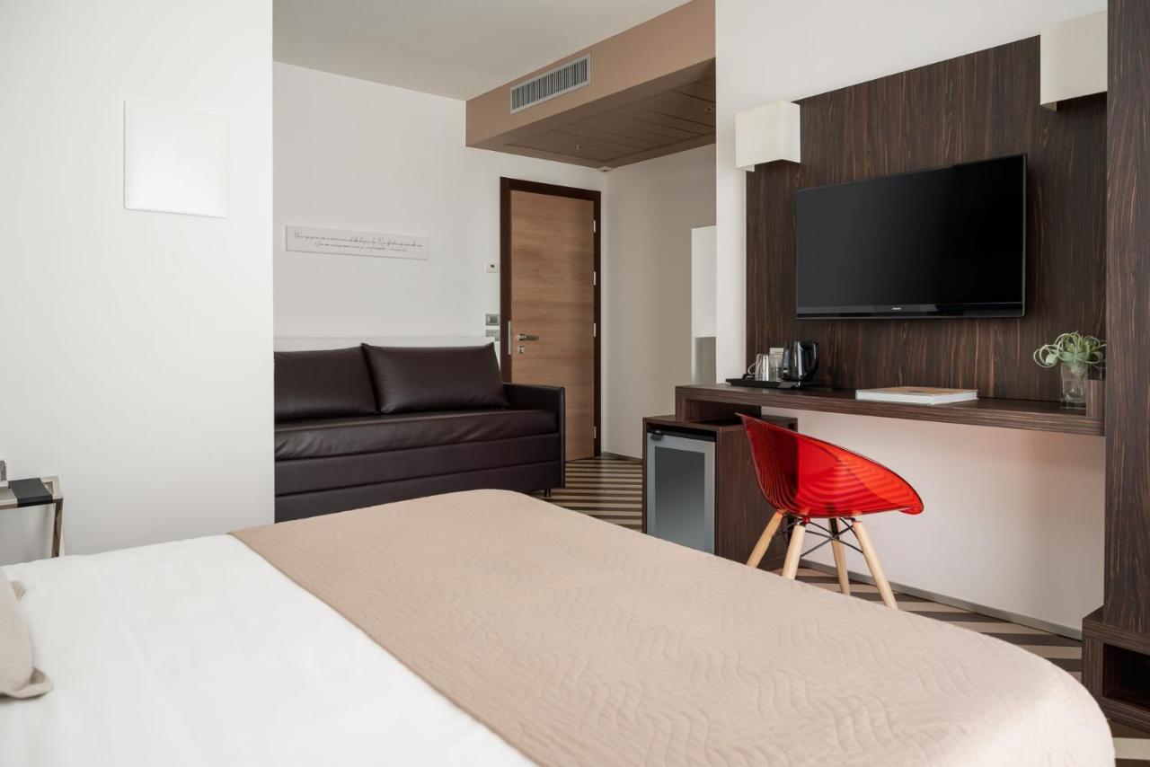 Dan Hotel Riccione Exterior photo